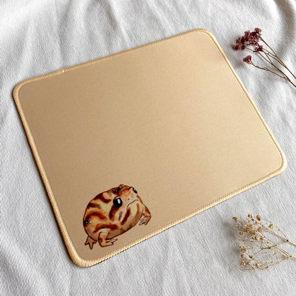 Beige frog mousepad